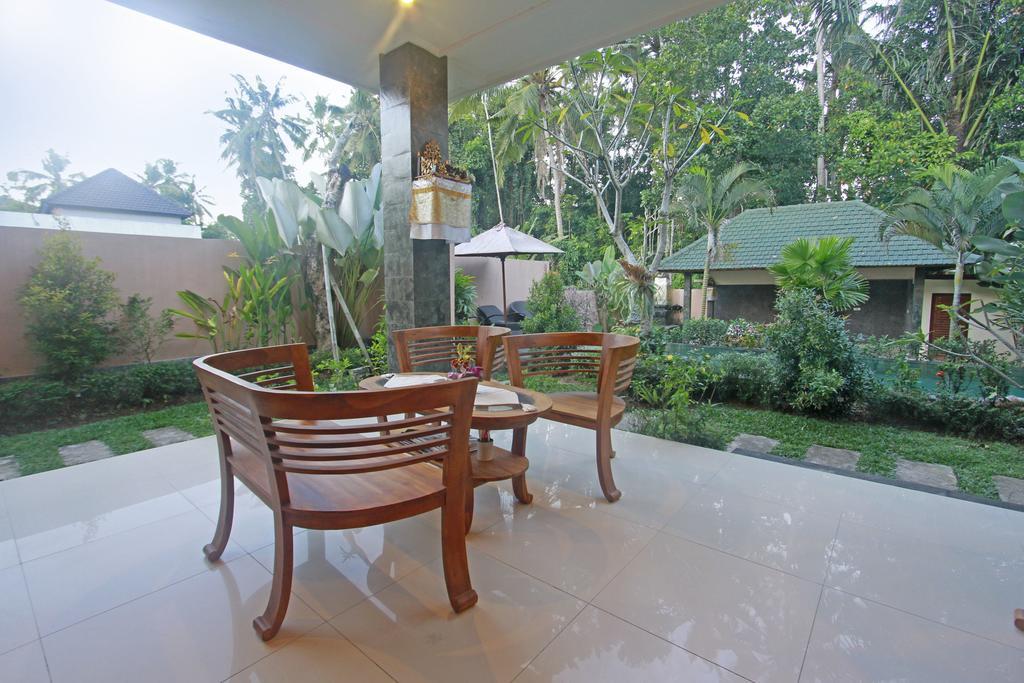 Wates Sari Villa Ubud Værelse billede